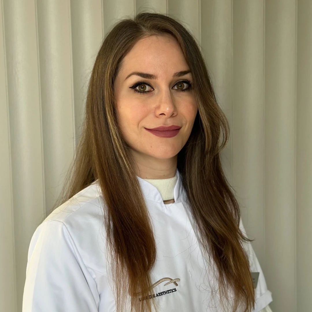 Drs. Tuğba Yalçın cosmetisch arts KNMG bij Botox Flevoland